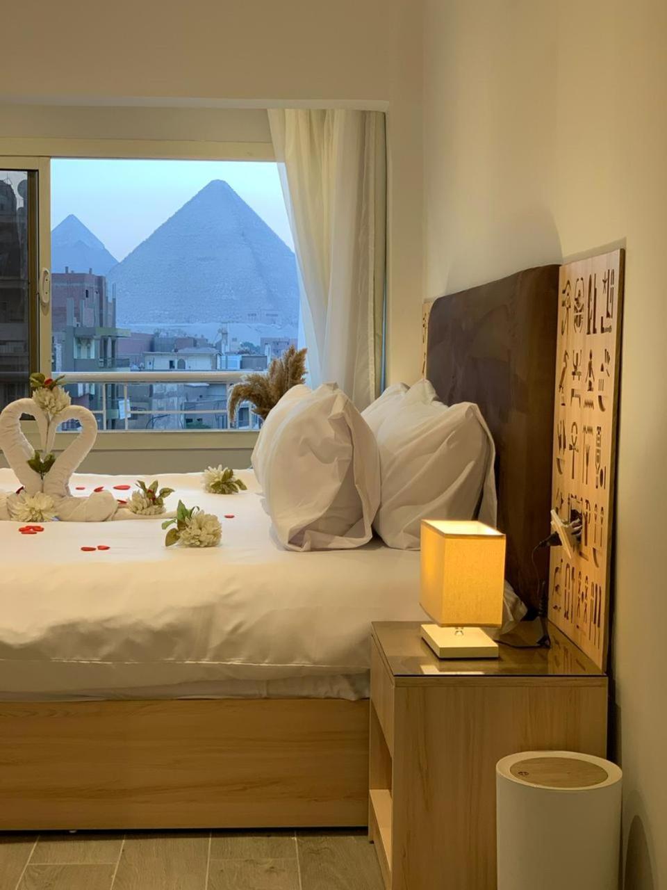 Khufu Pyramids Inn Nazlet el-Sisi ภายนอก รูปภาพ