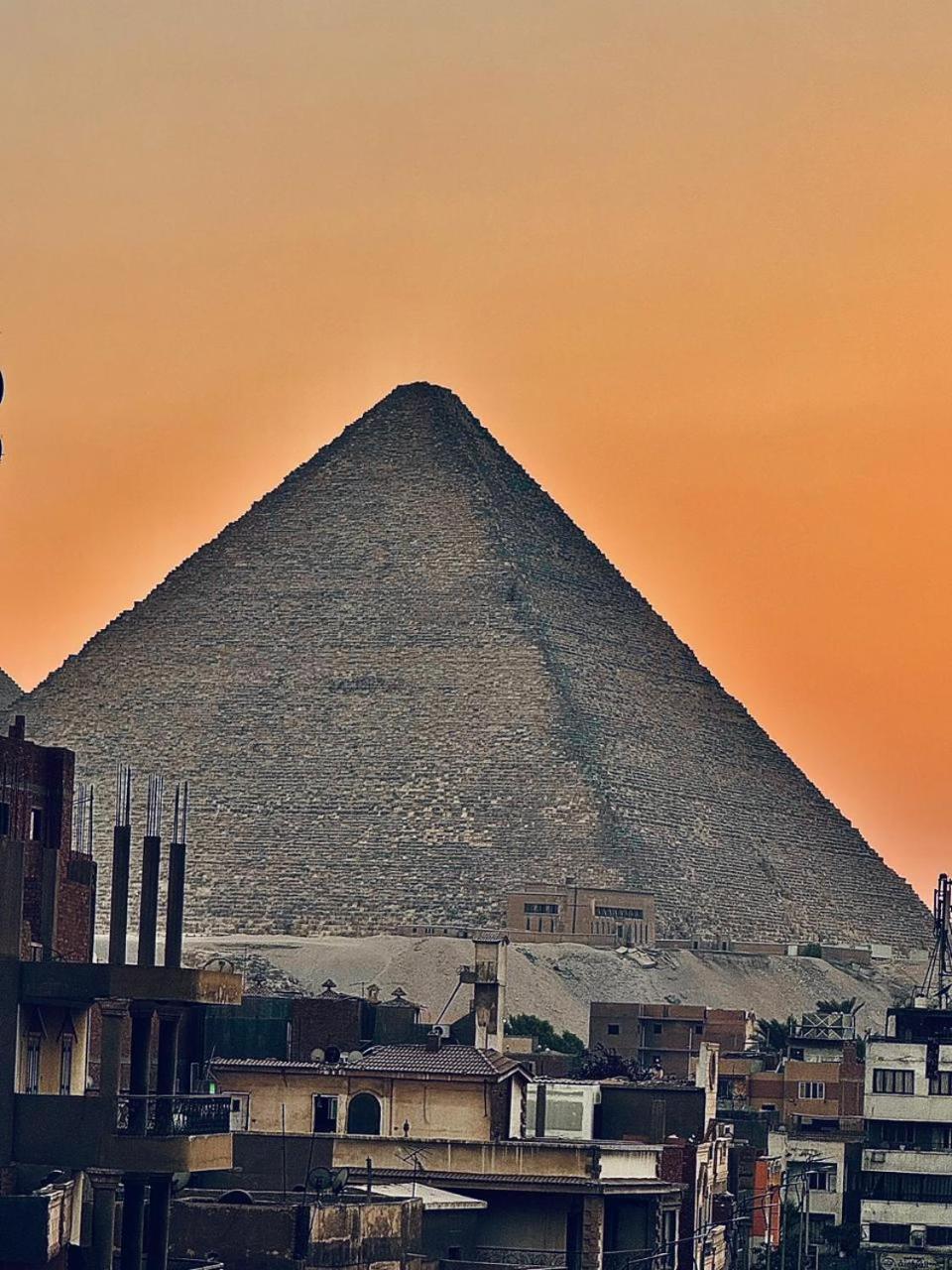 Khufu Pyramids Inn Nazlet el-Sisi ภายนอก รูปภาพ