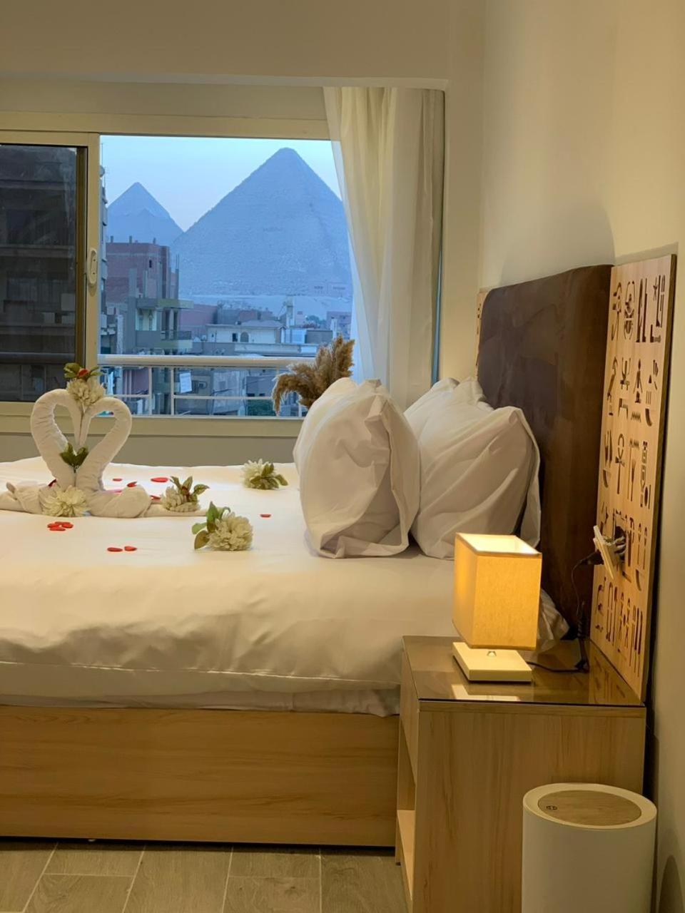 Khufu Pyramids Inn Nazlet el-Sisi ภายนอก รูปภาพ