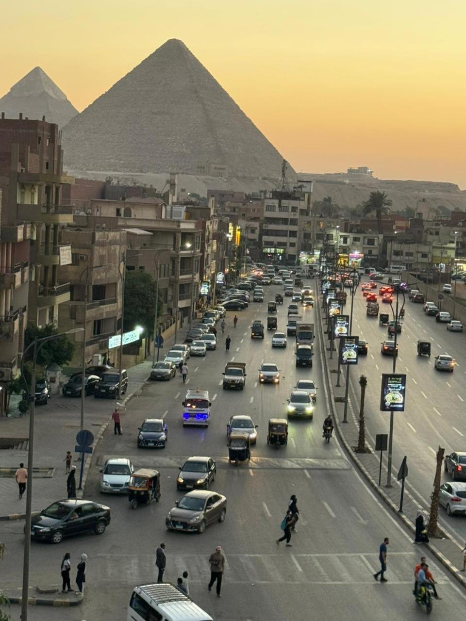 Khufu Pyramids Inn Nazlet el-Sisi ภายนอก รูปภาพ