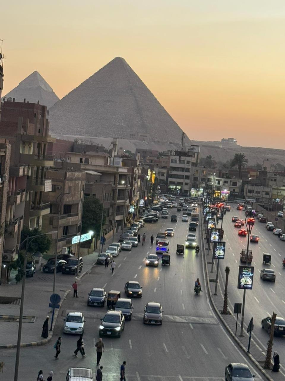 Khufu Pyramids Inn Nazlet el-Sisi ภายนอก รูปภาพ